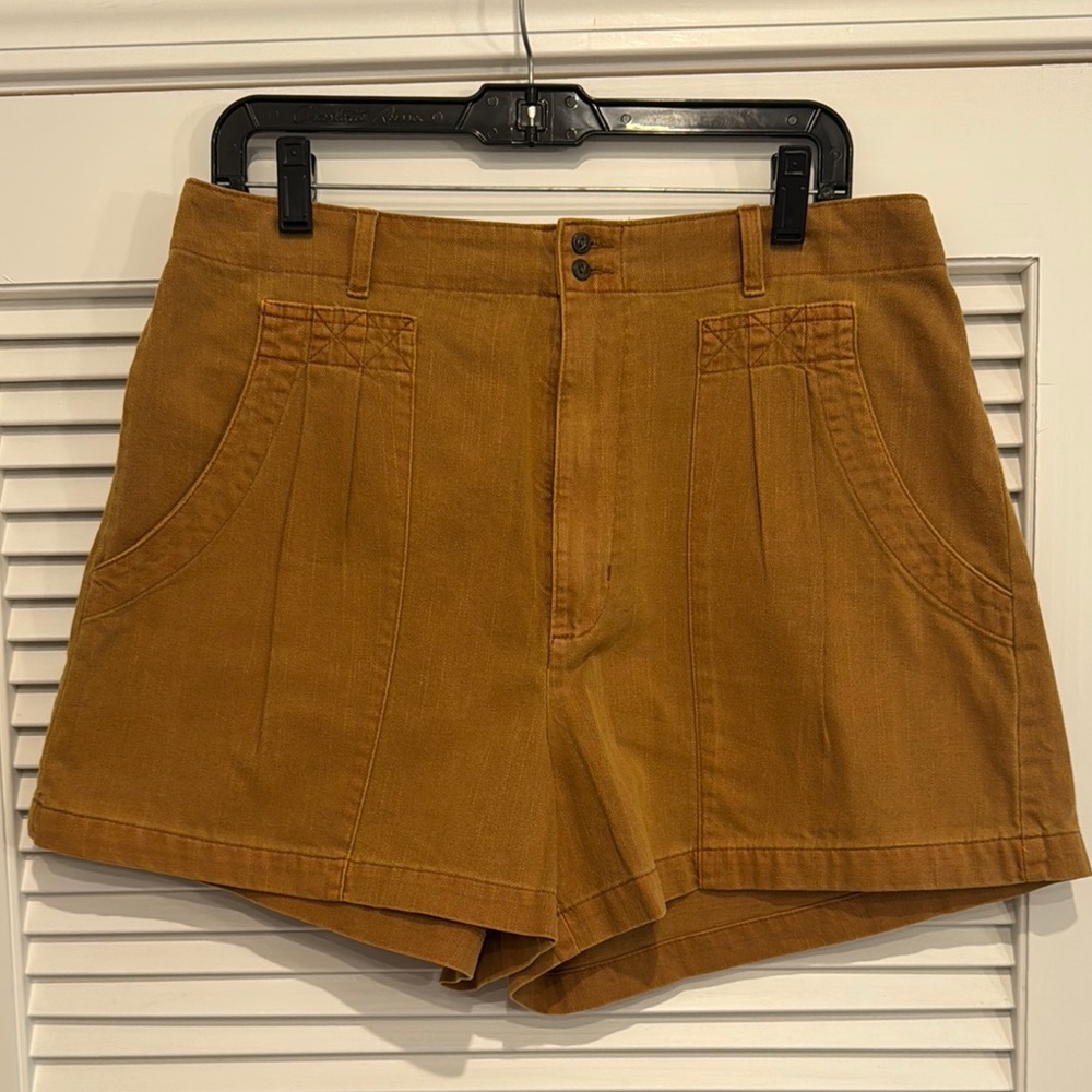Women's Tan Shorts